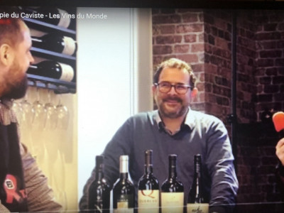 R Télé la groupie du caviste - introduction sur les vins du monde  avec Jean-Cédric Deguy